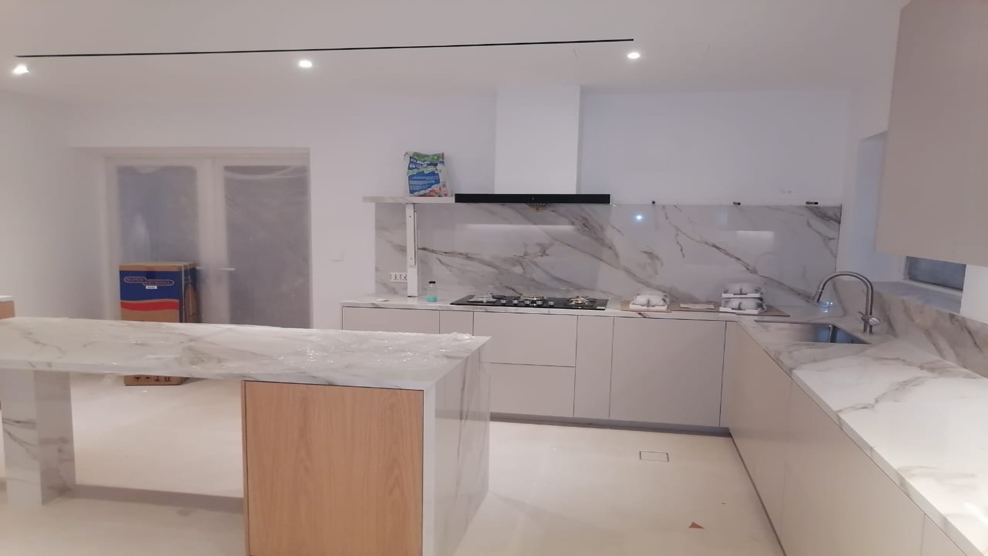 Minimal Kitchen